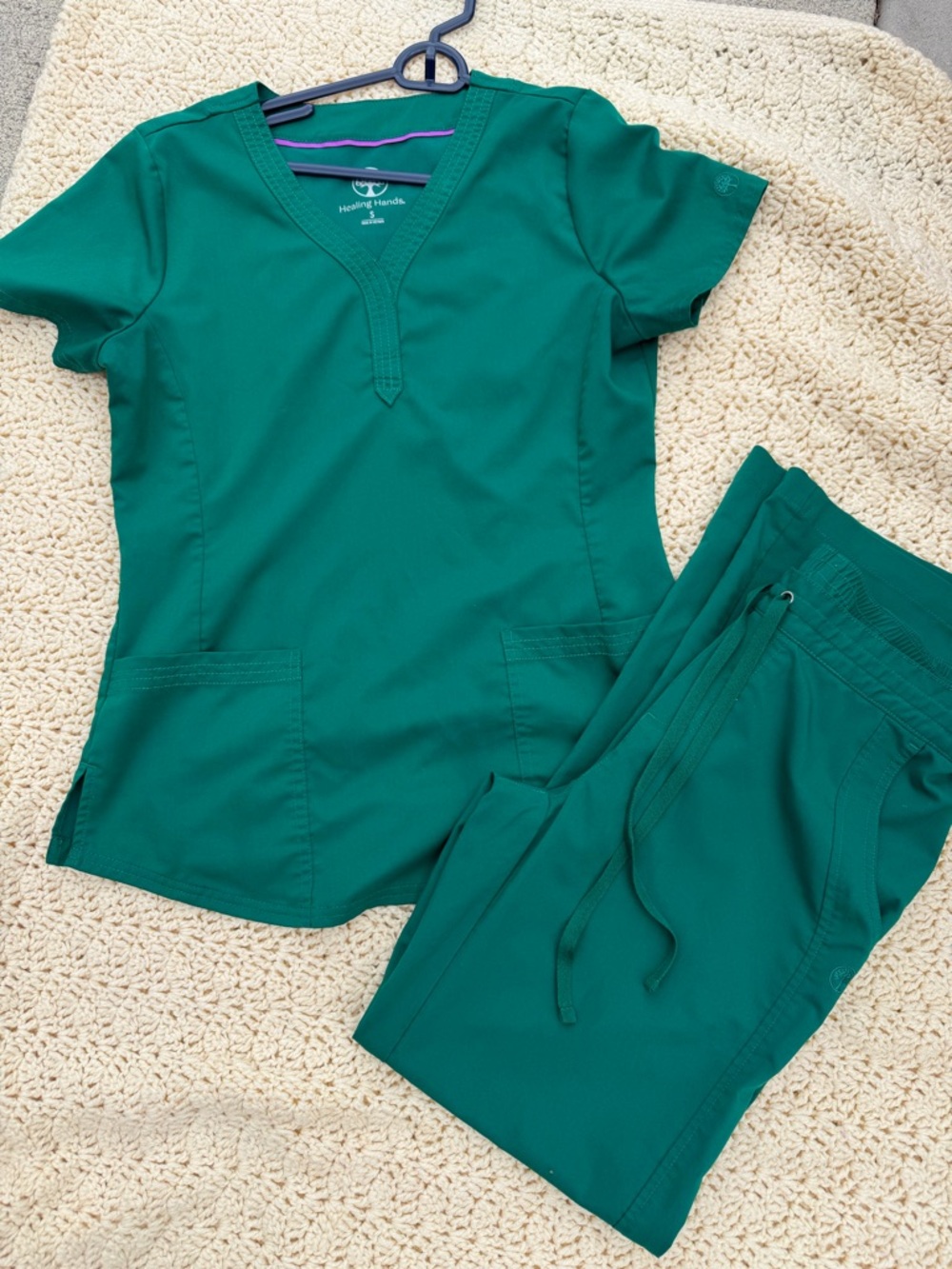 healing hands Emerald Green Women's Scrub Top & pant set